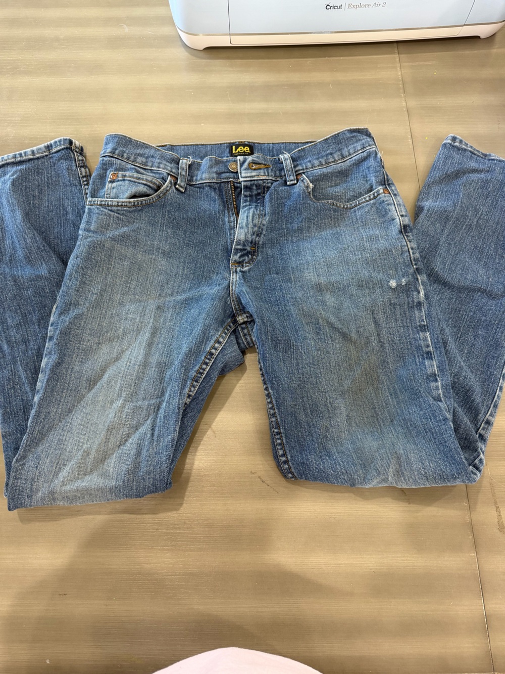 NWOT Lee Men's Medium Blue Relaxed Straight Jeans